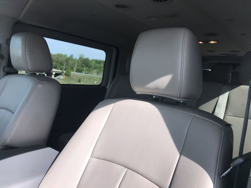 Used 2016 Nissan NV 3500 SL RWD image 11