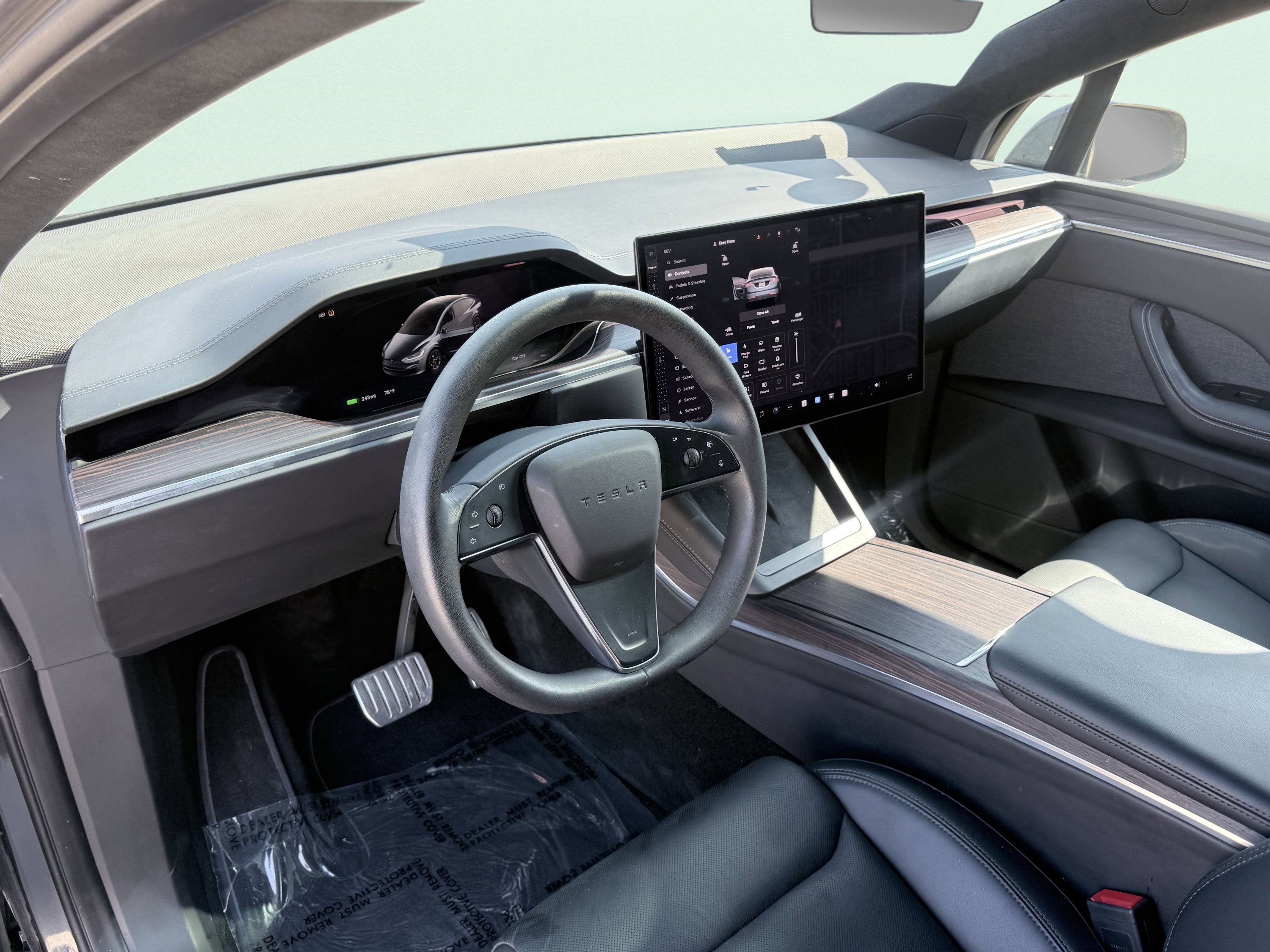 Used 2024 Tesla Model X Long Range image 26