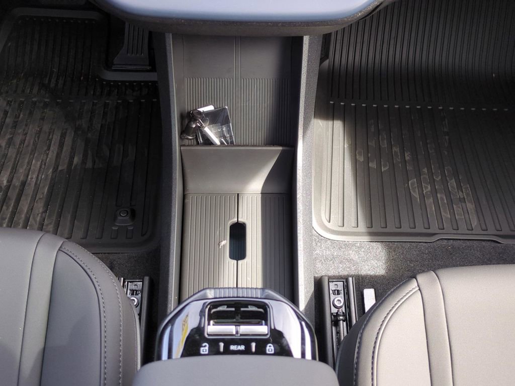New 2026 Volvo EX30 Plus w/ Climate Package RWD image 14