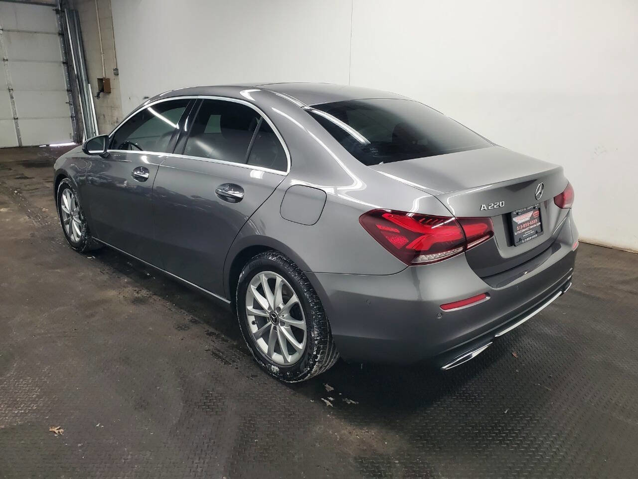 Used 2020 Mercedes-Benz A 220 A 220 4dr Sedan w/ Premium Package image 5