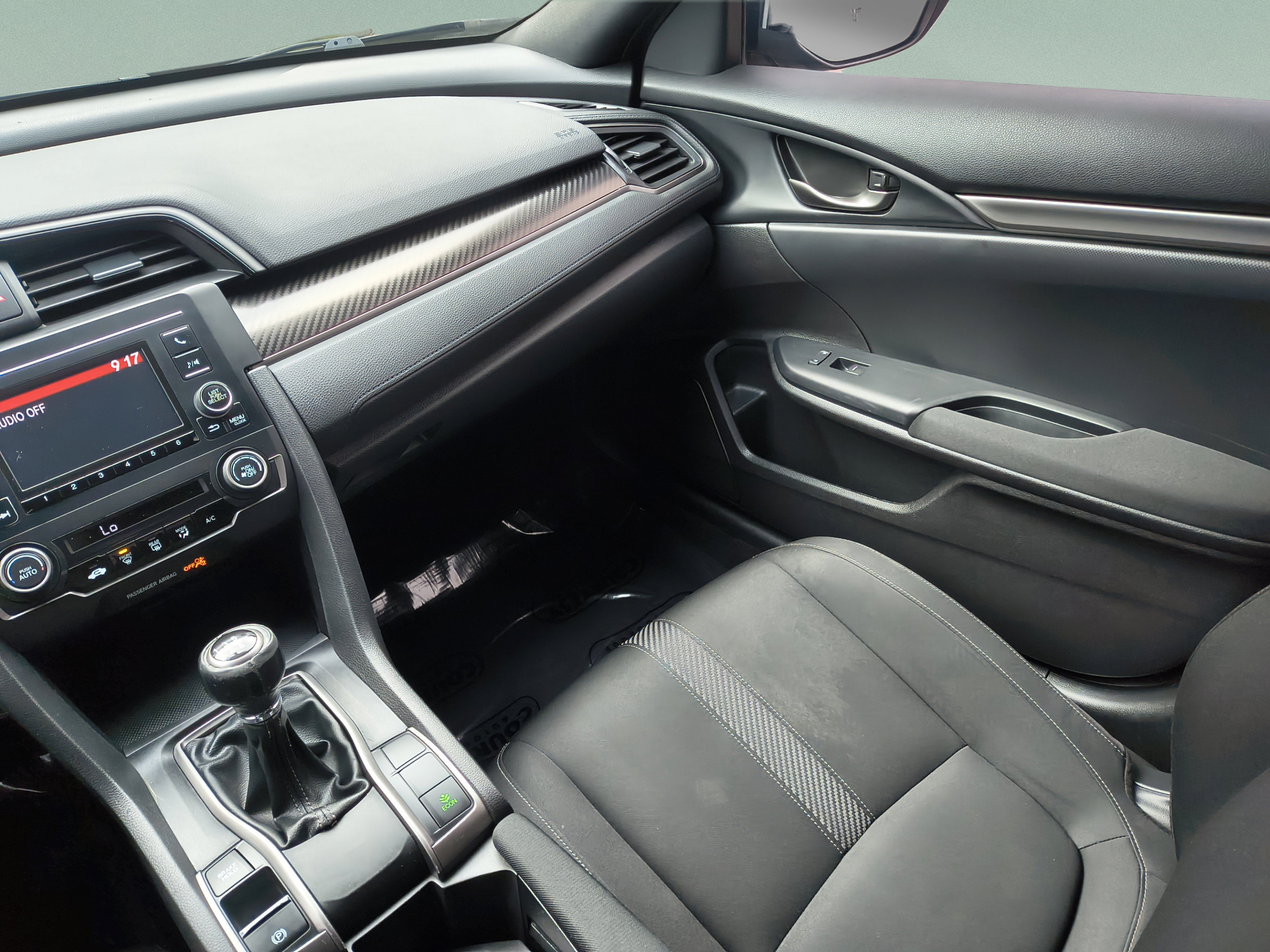 Used 2018 Honda Civic Sport image 17