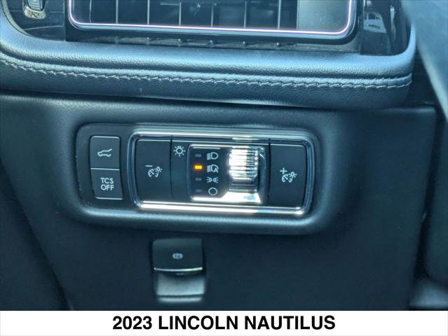 Certified 2023 Lincoln Nautilus AWD w/ Premium Package image 20