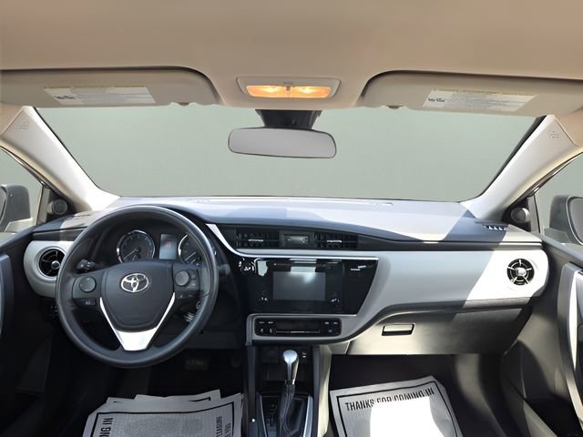 Used 2017 Toyota Corolla L image 10