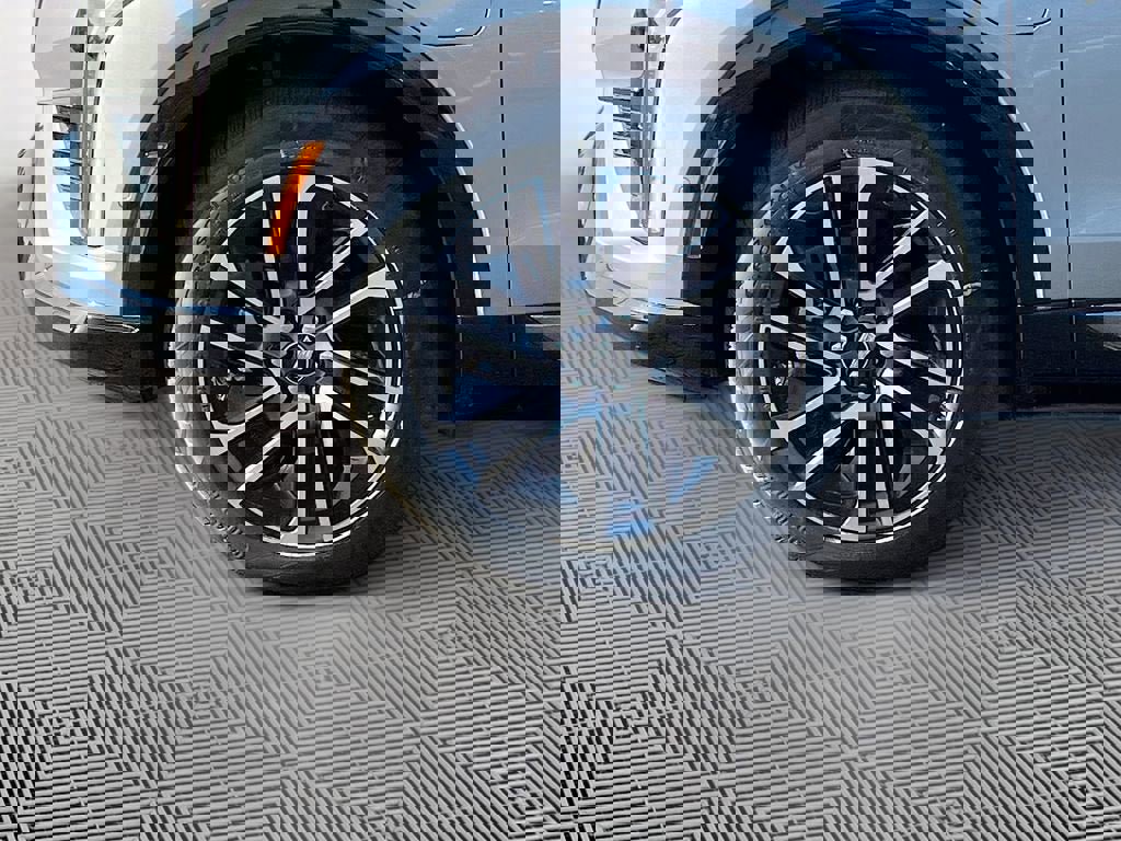 New 2026 Cadillac Optiq Sport 1 w/ LPO, Floor Liner Package image 9