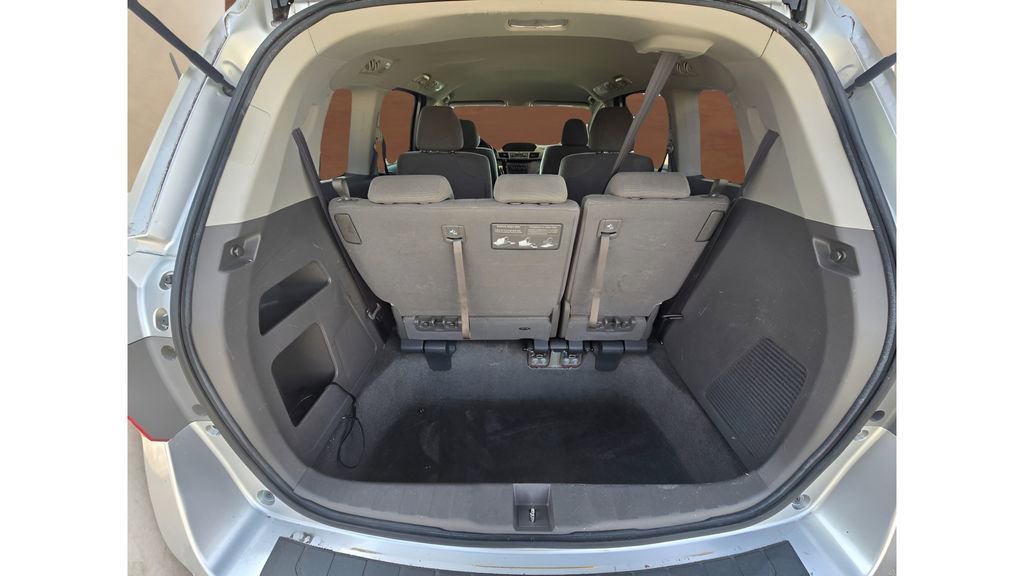 Used 2013 Honda Odyssey LX image 32