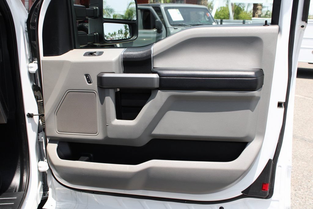 Used 2020 Ford F250 XLT w/ XLT Value Package AWD/4WD image 36