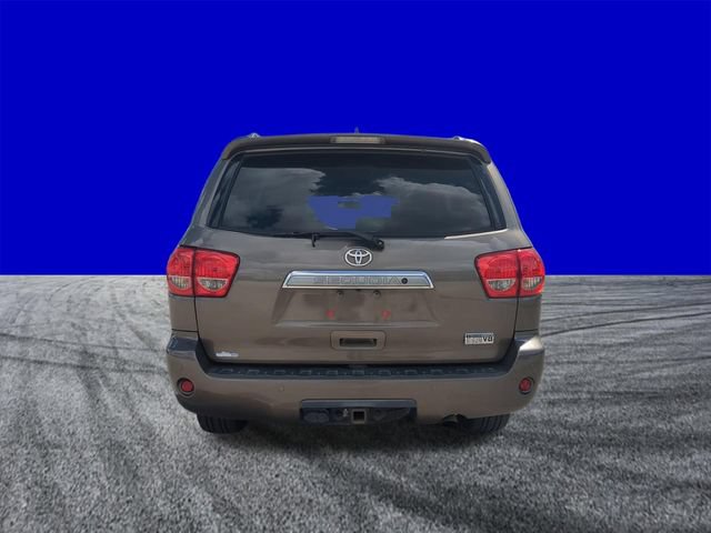 Used 2017 Toyota Sequoia Limited w/ Safety & Convenience Package RWD image 5