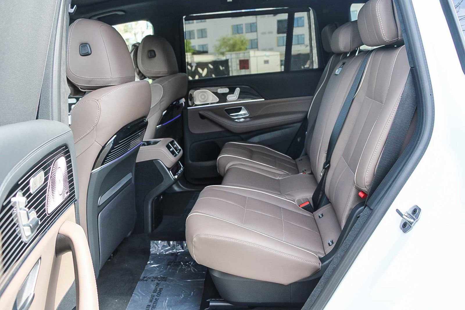 New 2026 Mercedes-Benz GLS 580 4MATIC image 19