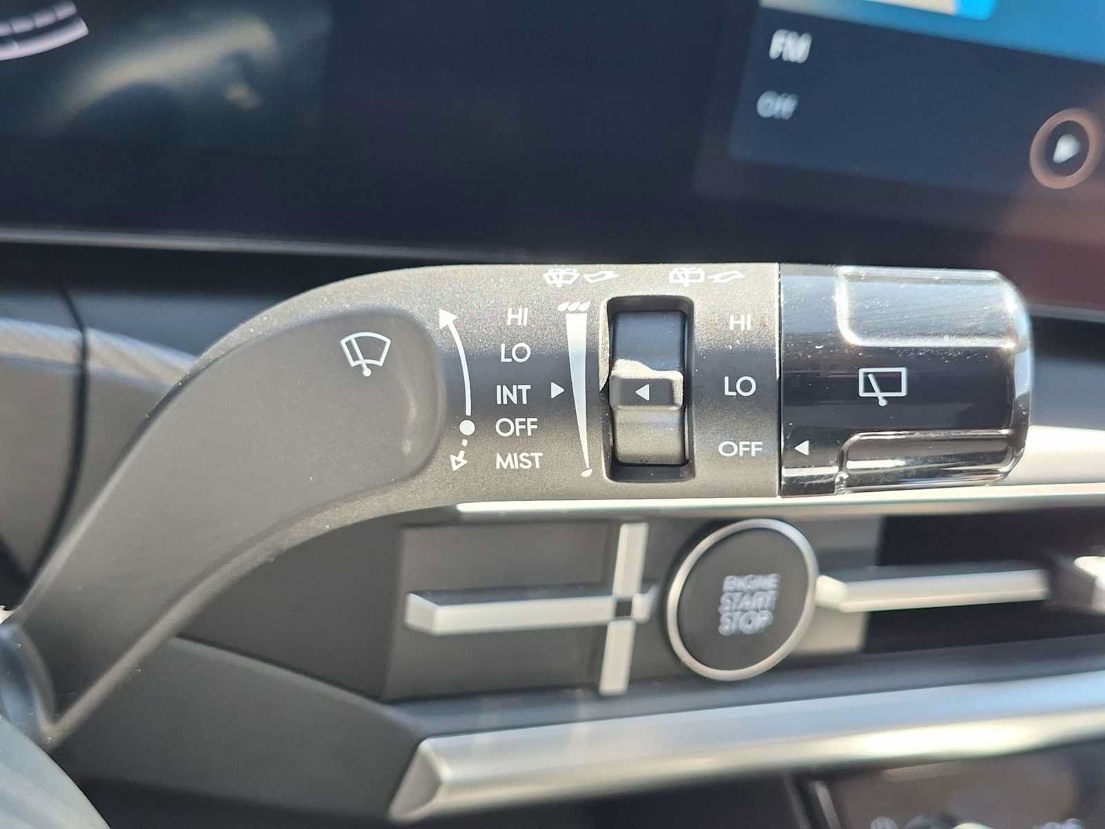 Certified 2026 Hyundai Santa Fe SEL FWD image 25