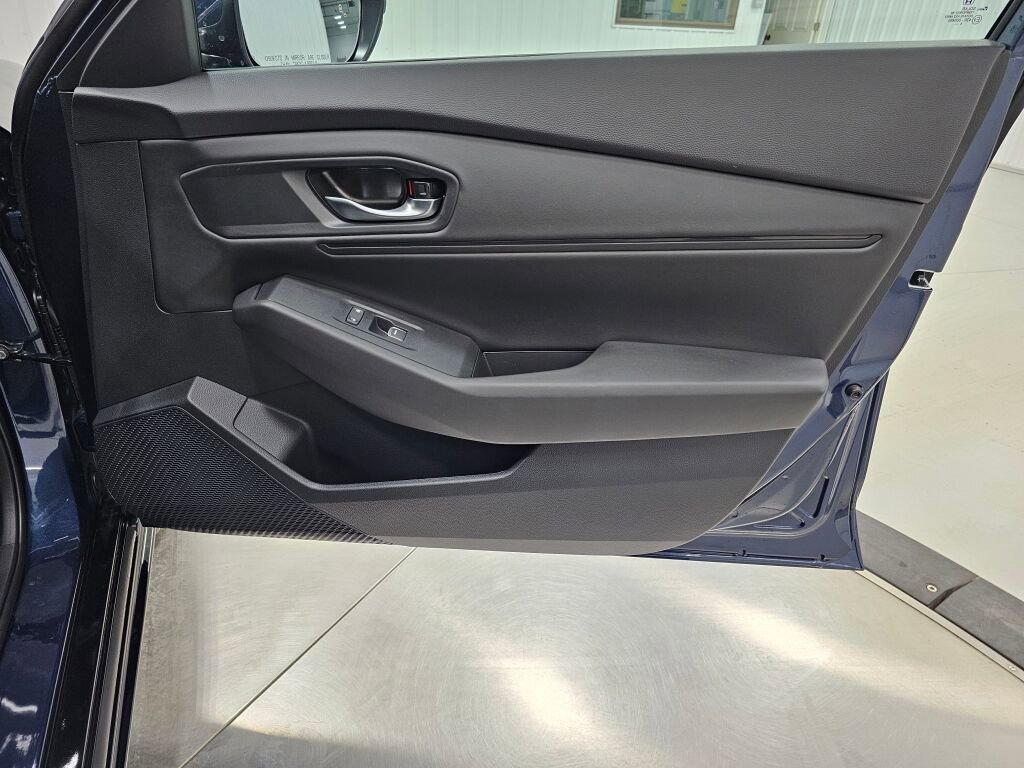New 2025 Honda Accord EX-L image 24