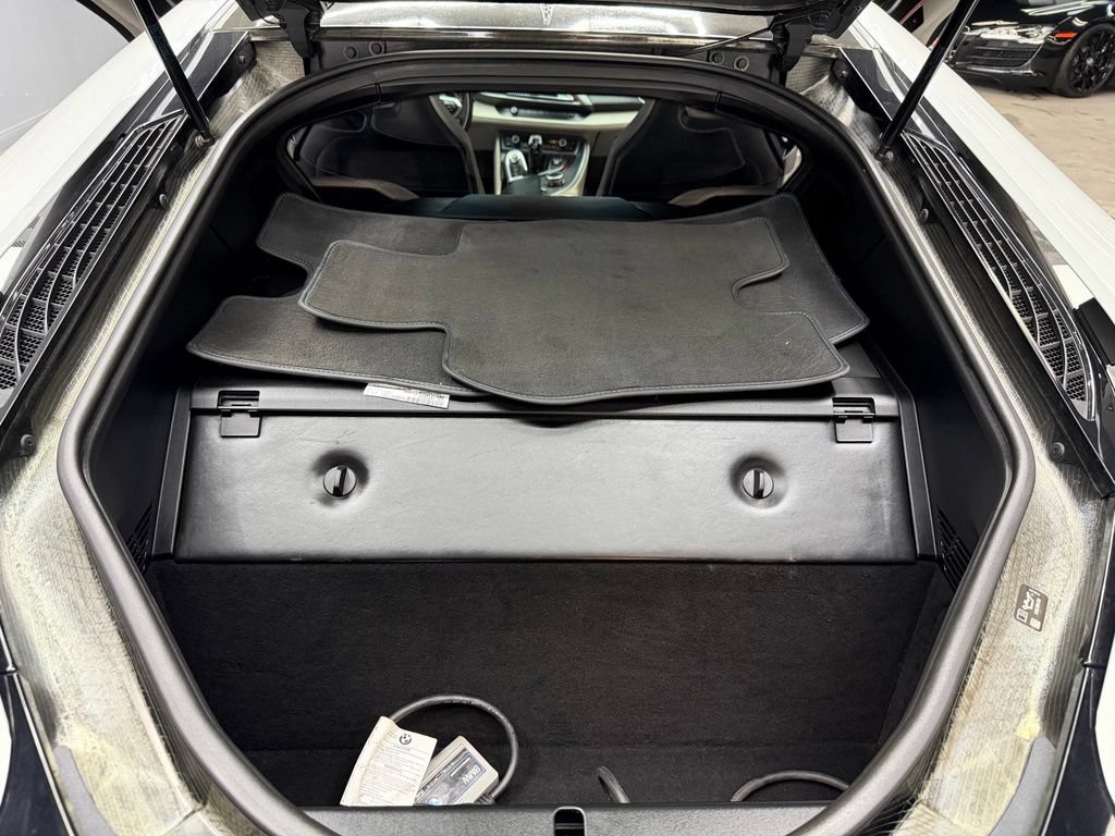 Used 2015 BMW i8 AWD/4WD image 37