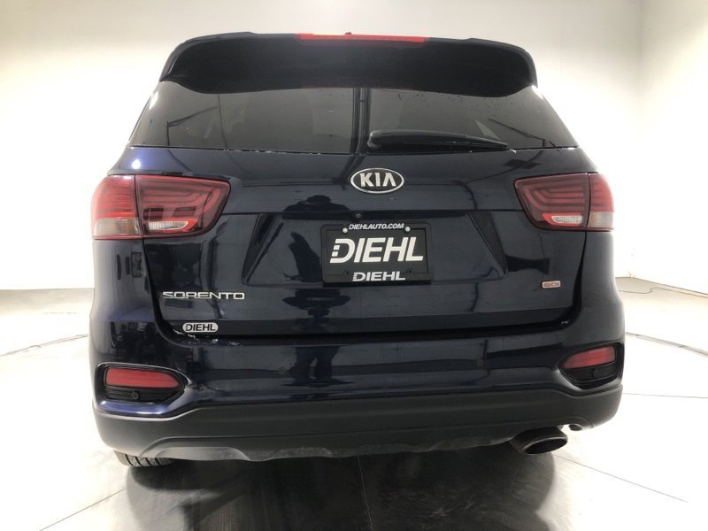 Used 2019 Kia Sorento LX w/ LX Convenience Package image 6