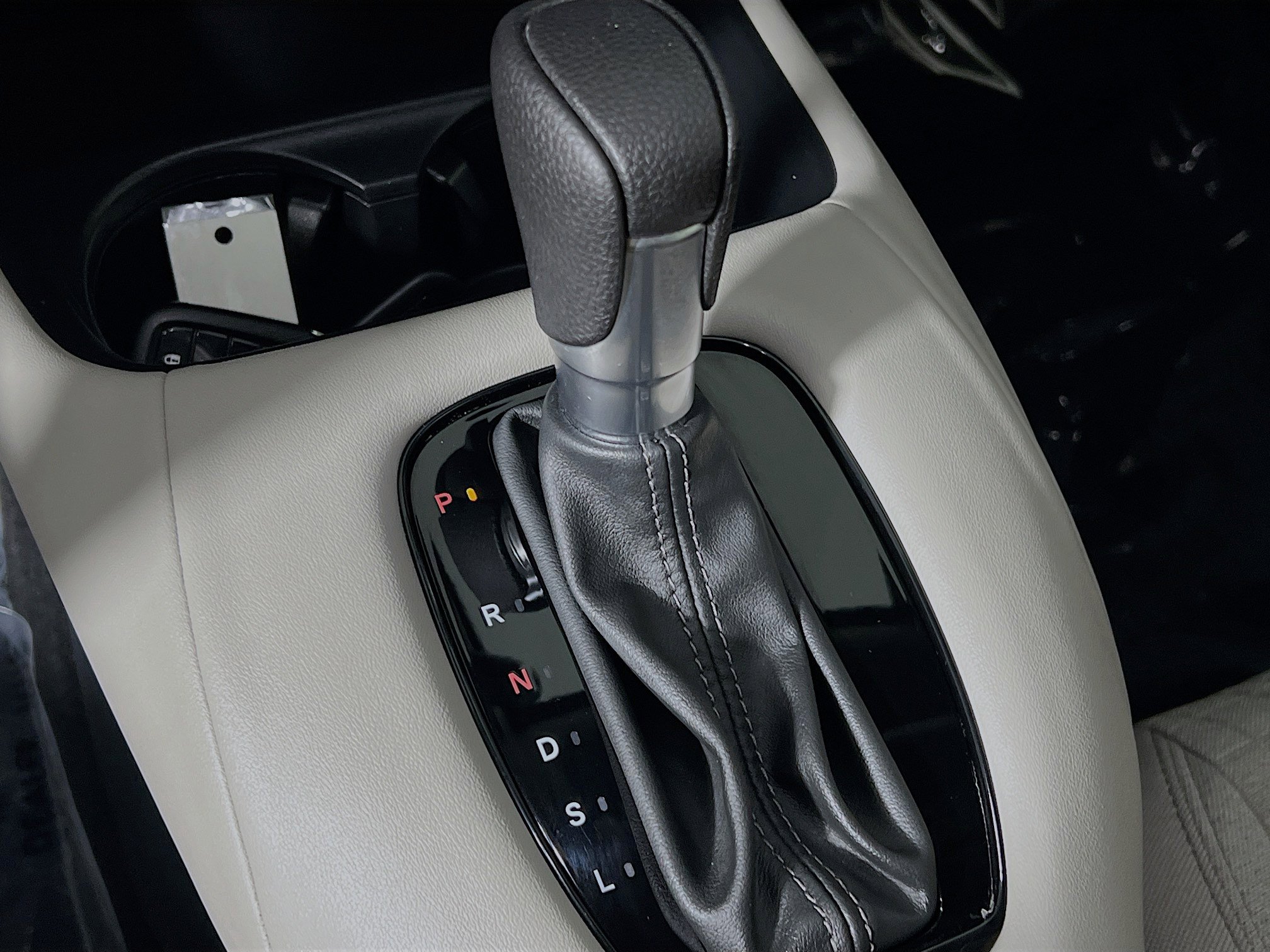 Used 2024 Honda HR-V LX image 24