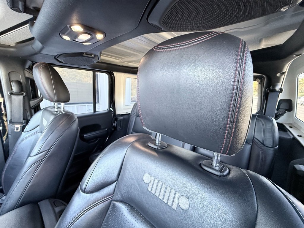 Used 2021 Jeep Wrangler Unlimited Rubicon w/ Xtreme Recon 35" Tire Package image 27