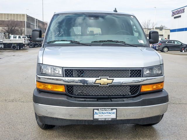 New 2025 Chevrolet Express 3500 LT w/ LT Preferred Equipment Group RWD image 8