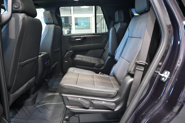 New 2026 Chevrolet Tahoe High Country w/ Sun And Tow Package AWD/4WD image 11