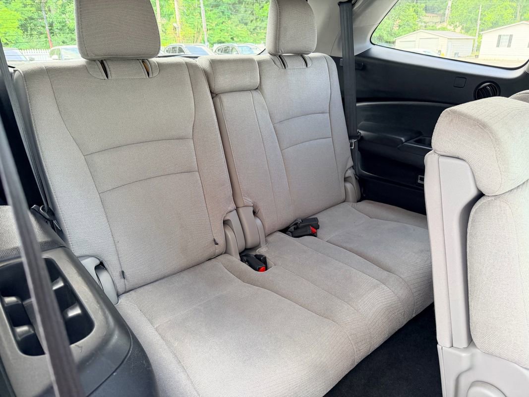 Used 2016 Honda Pilot LX image 16