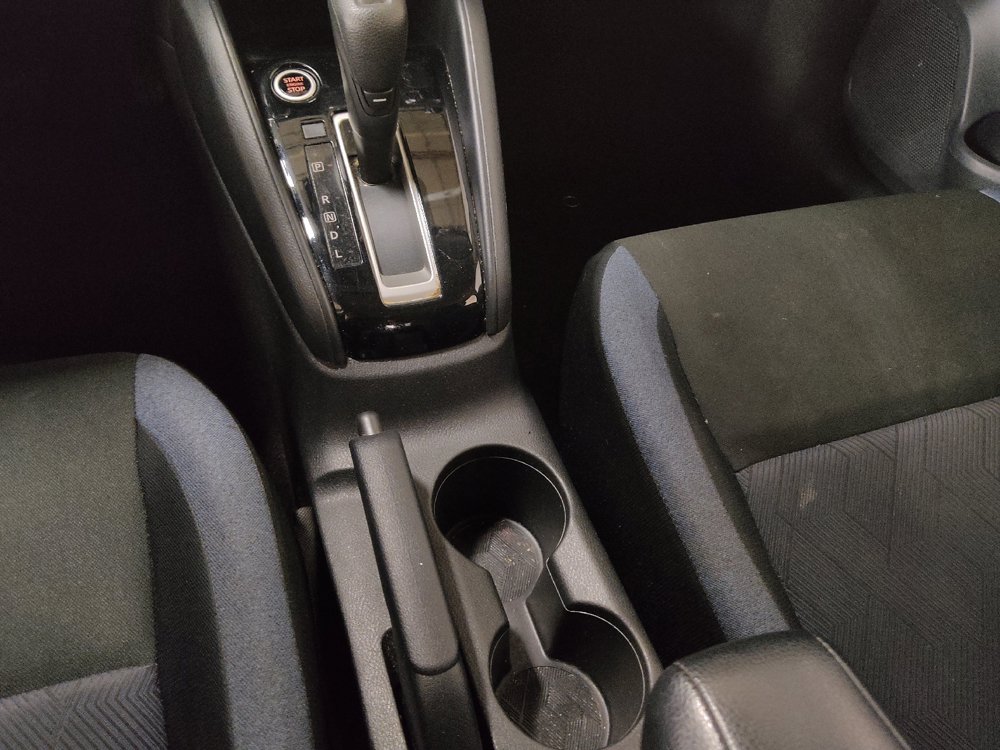 Used 2024 Nissan Versa SV FWD image 33