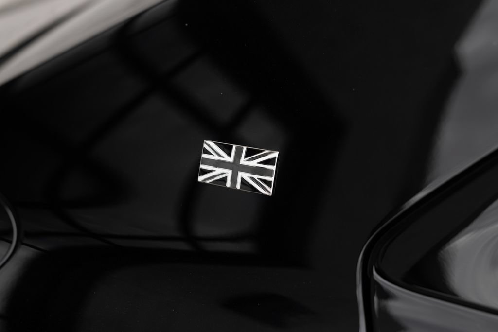 Used 2024 Bentley Flying Spur W12 AWD/4WD image 18