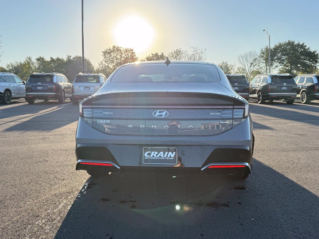 Certified 2024 Hyundai Sonata Limited FWD image 6