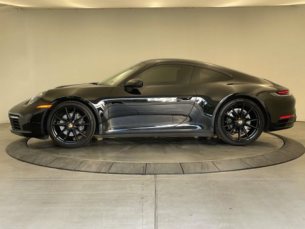 Used 2021 Porsche 911 Carrera 4 w/ Sport Package AWD/4WD image 2