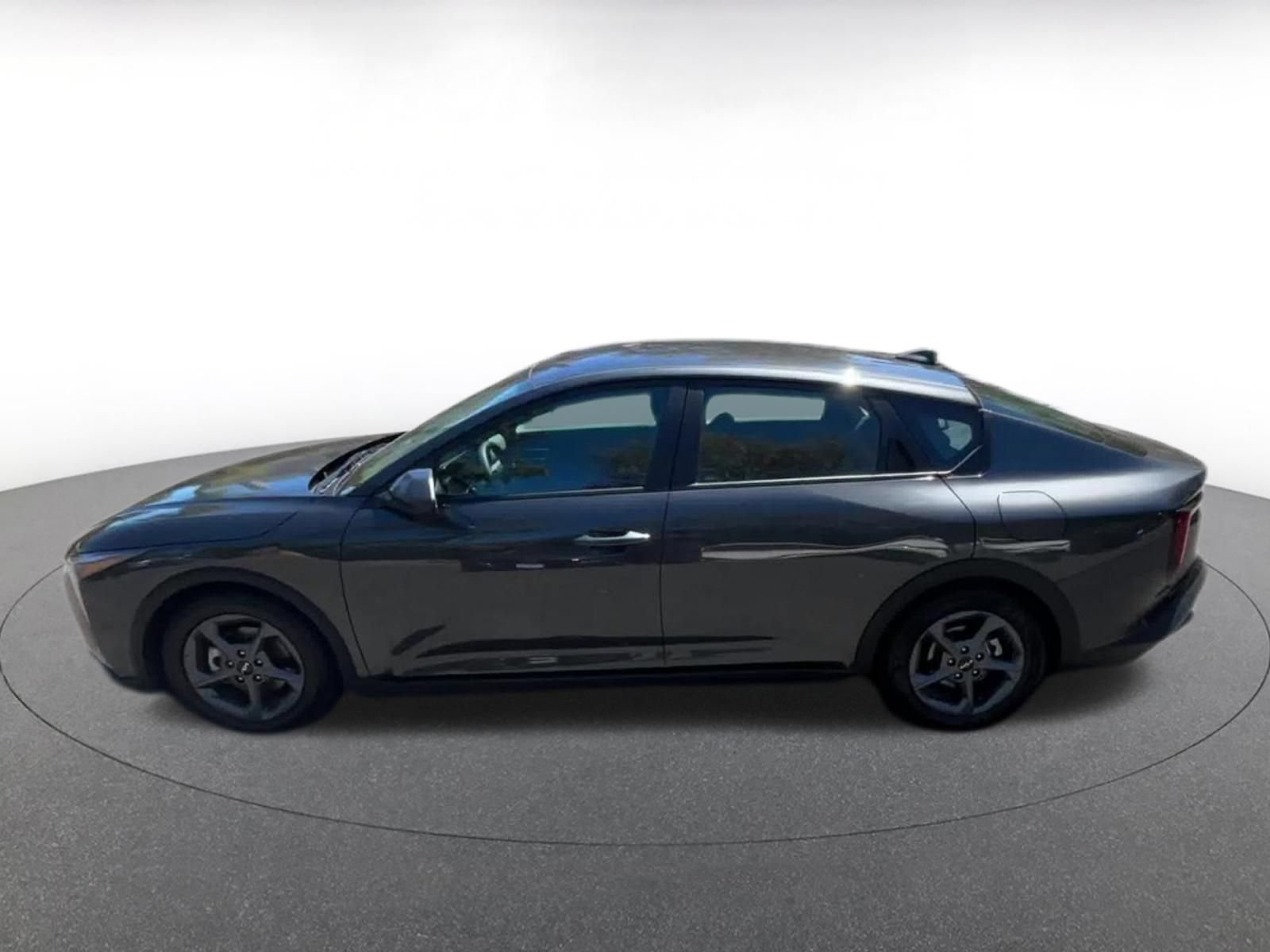Used 2025 Kia K4 FWD image 10
