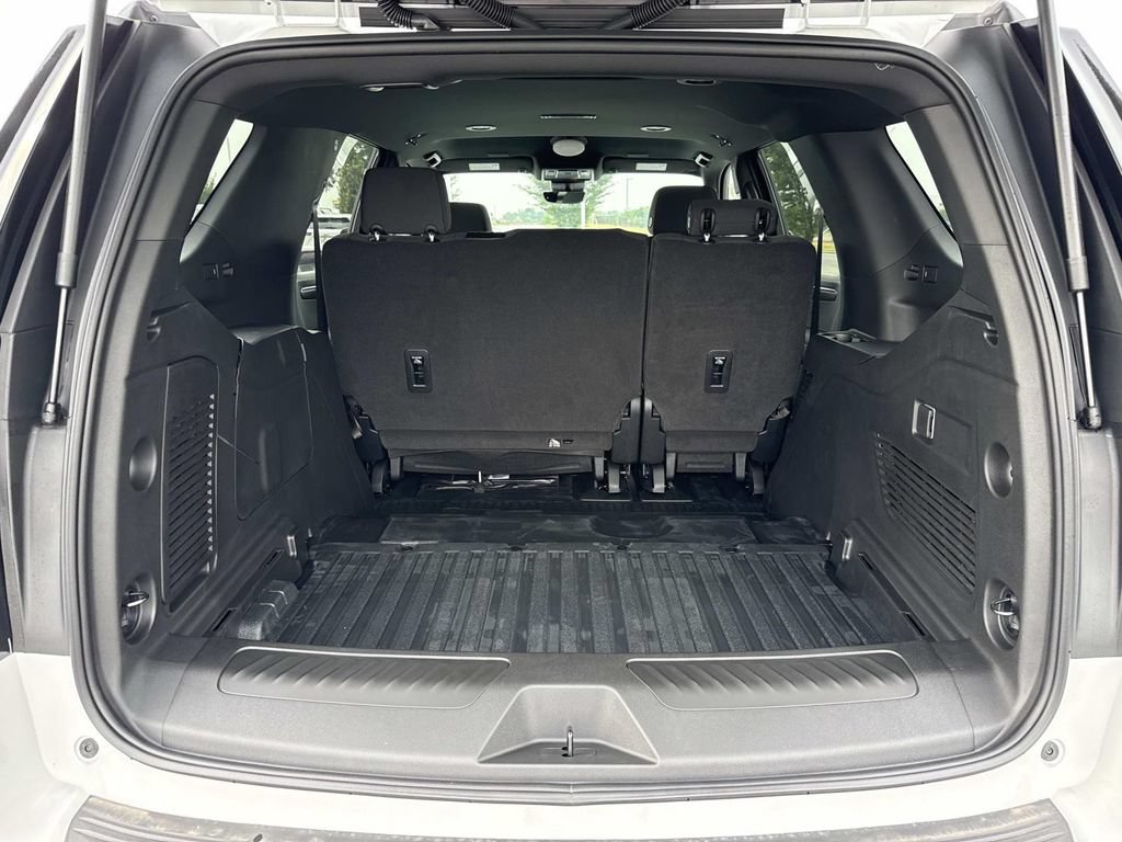 New 2026 Chevrolet Tahoe 4WD w/ 1FL Safety Package image 11