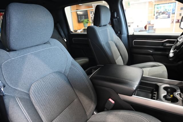 Used 2020 RAM 1500 Big Horn AWD/4WD image 9