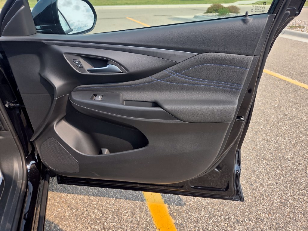New 2026 Buick Envista Sport Touring w/ Convenience I Package FWD image 34