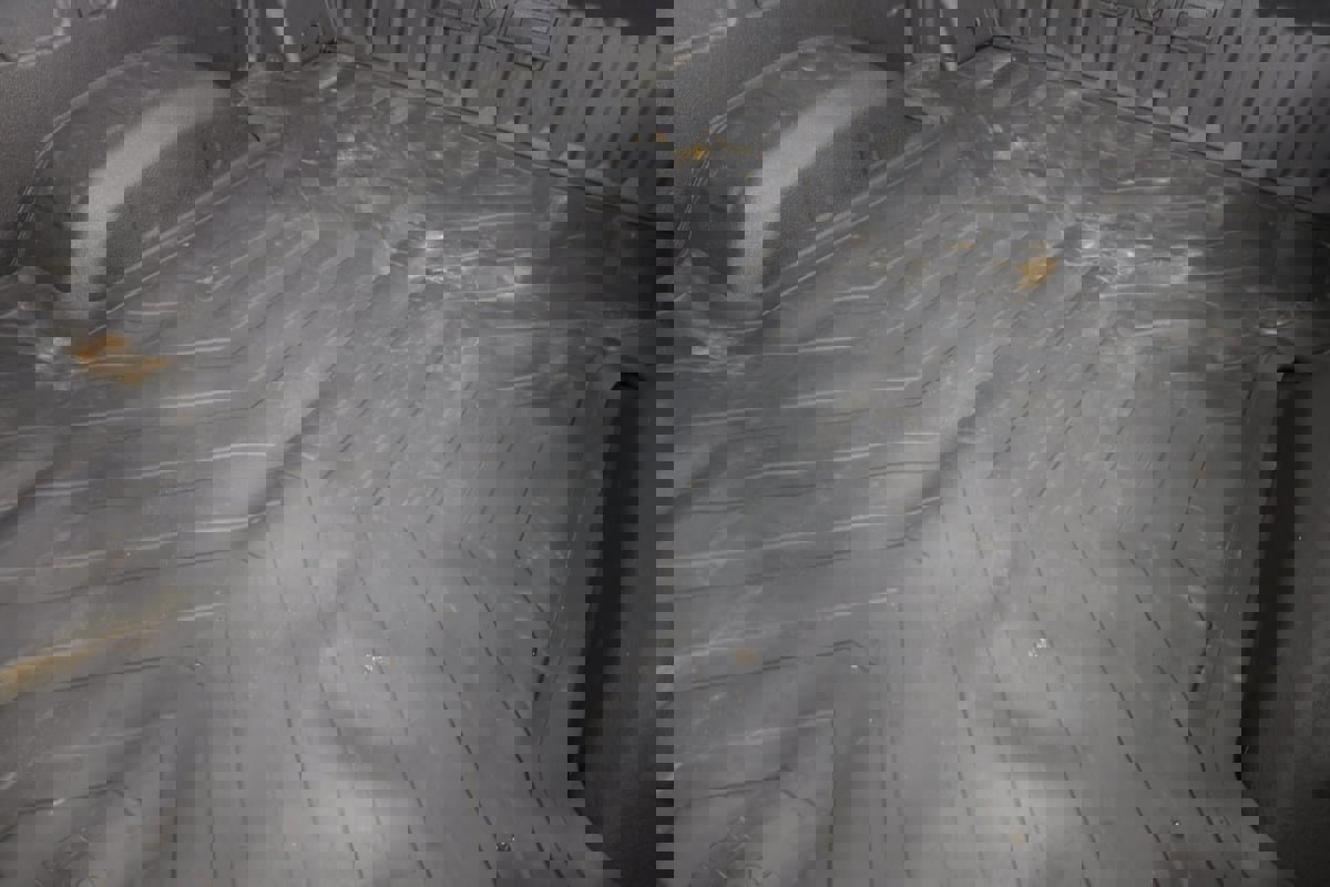 Used 2024 GMC Sierra 3500 SLE w/ SLE Value Package image 18