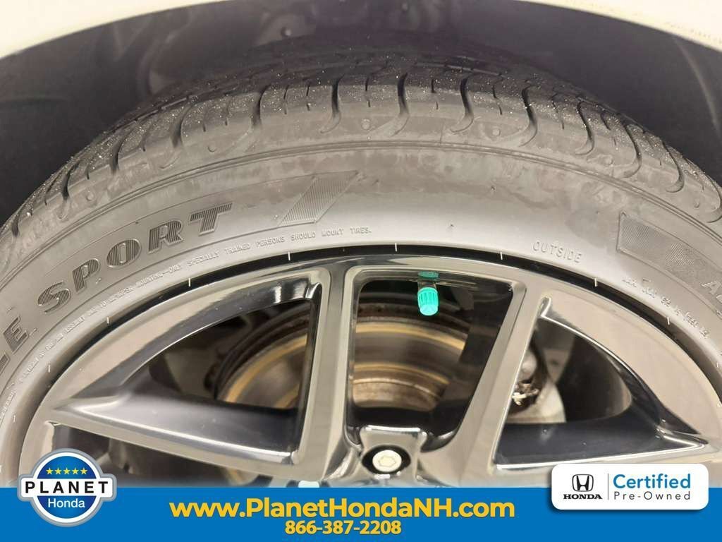 Certified 2024 Honda Civic Sport image 17