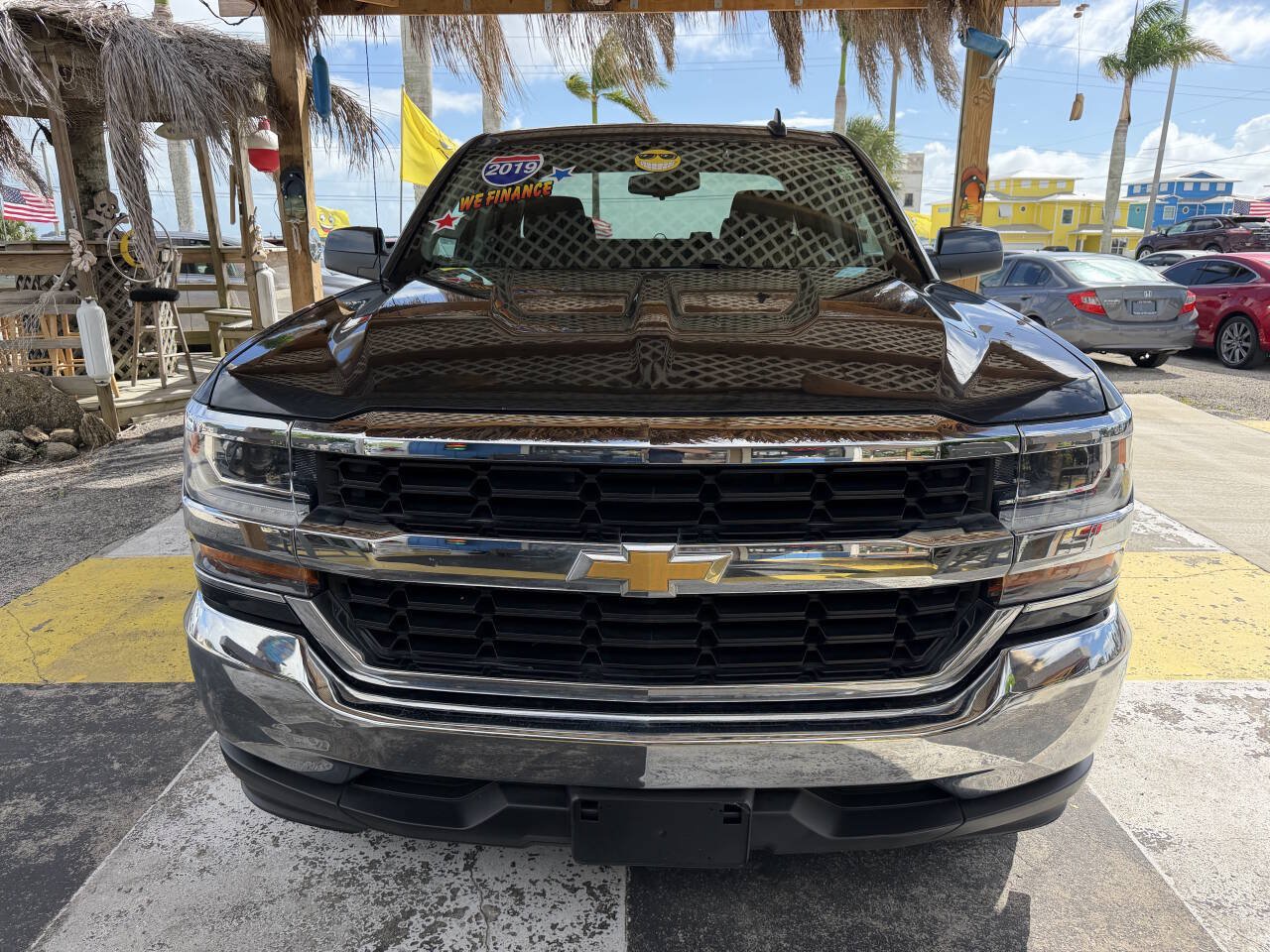 Used 2019 Chevrolet Silverado 1500 LT RWD image 2