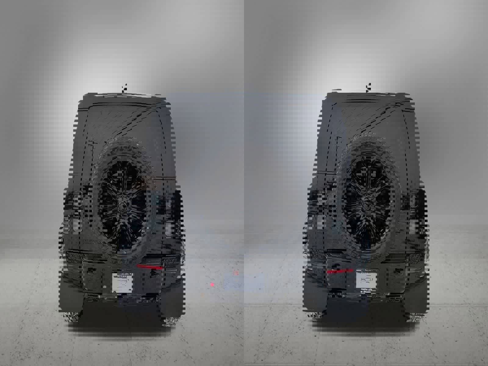 New 2026 Land Rover Defender 110 OCTA image 5