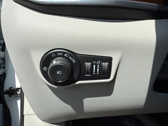 Used 2023 Jeep Compass Limited w/ Sun and Sound Group AWD/4WD image 20