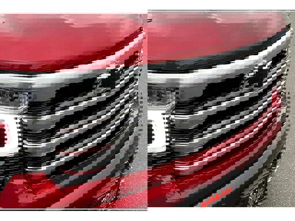 Used 2024 Chevrolet Silverado 1500 High Country w/ Technology Package image 30