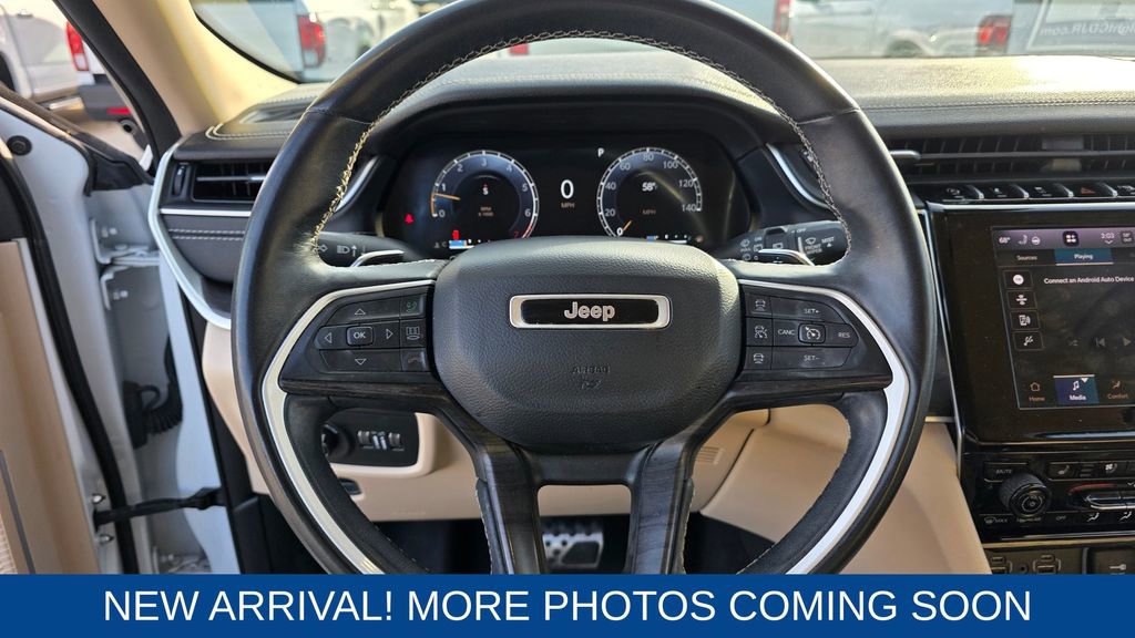 Used 2022 Jeep Grand Cherokee L Limited w/ Luxury Tech Group II image 14