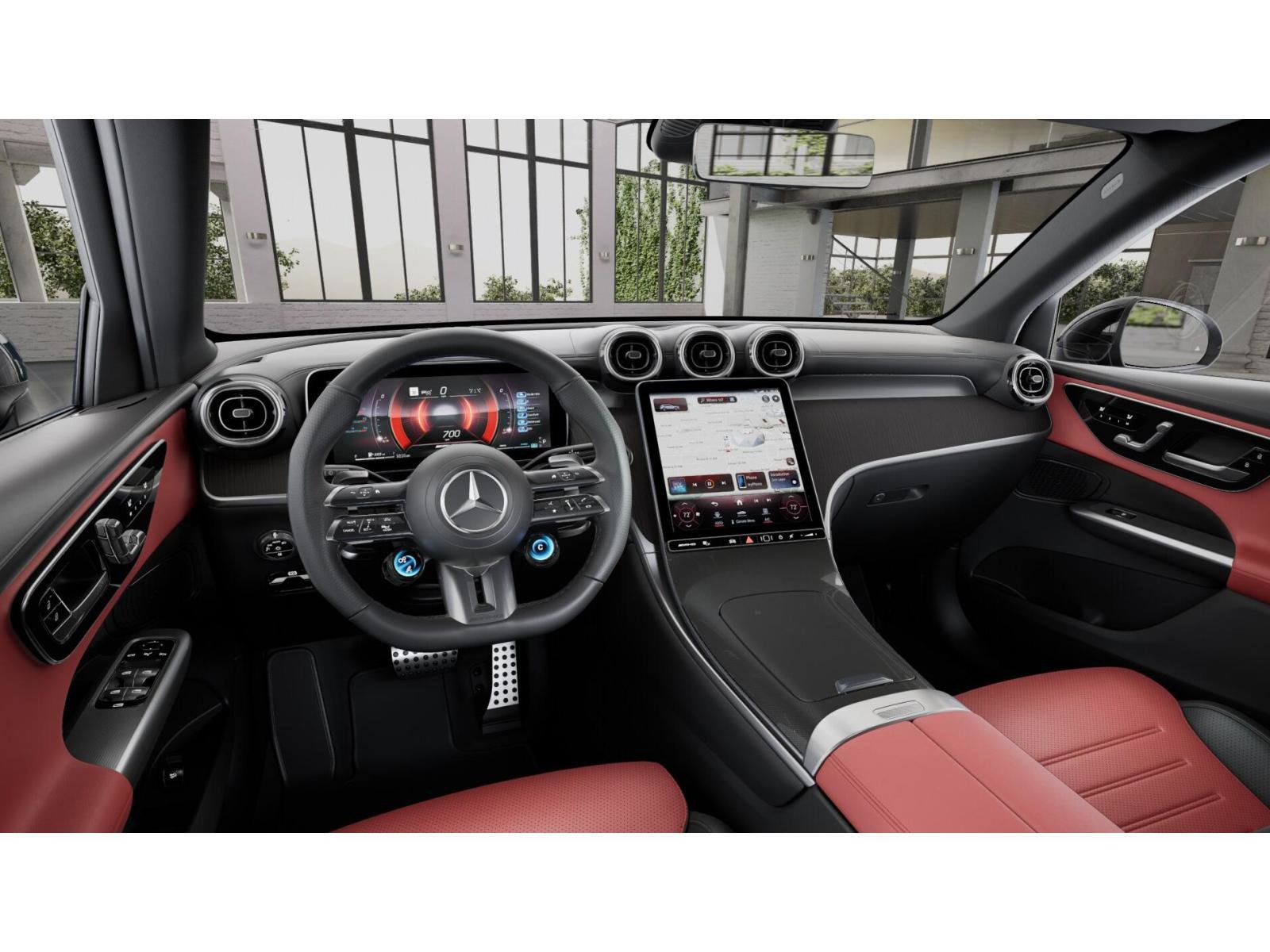 Used 2025 Mercedes-Benz GLC 43 AMG 4MATIC image 3