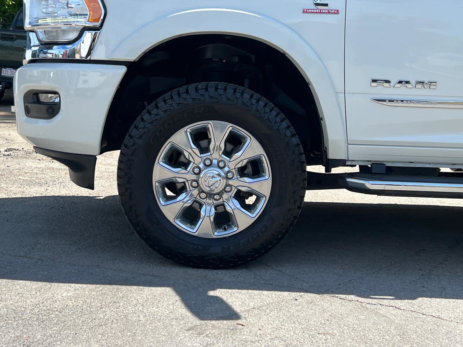 Used 2021 RAM 3500 Limited AWD/4WD image 11