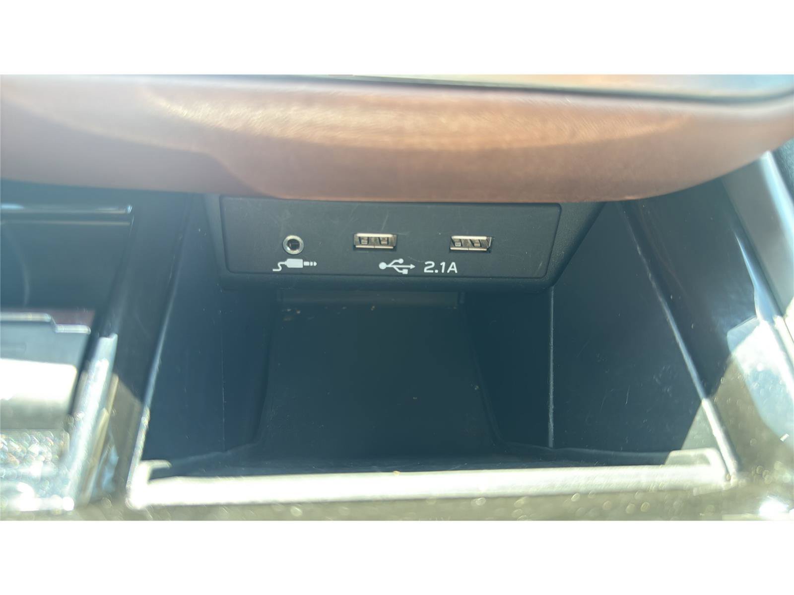 Used 2022 Subaru Outback Touring w/ Popular Package #2 AWD/4WD image 21