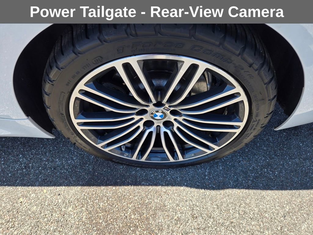 Used 2019 BMW 530e w/ M Sport Package image 15