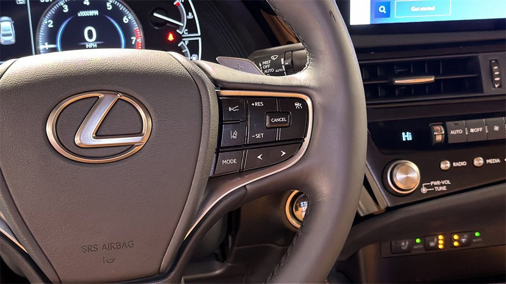 Certified 2024 Lexus ES 350 w/ Premium Package image 19