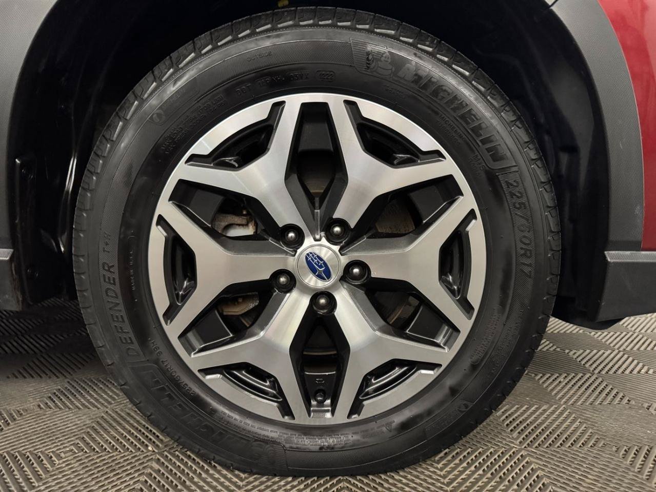 Used 2019 Subaru Forester Premium w/ All-Weather Package AWD/4WD image 22