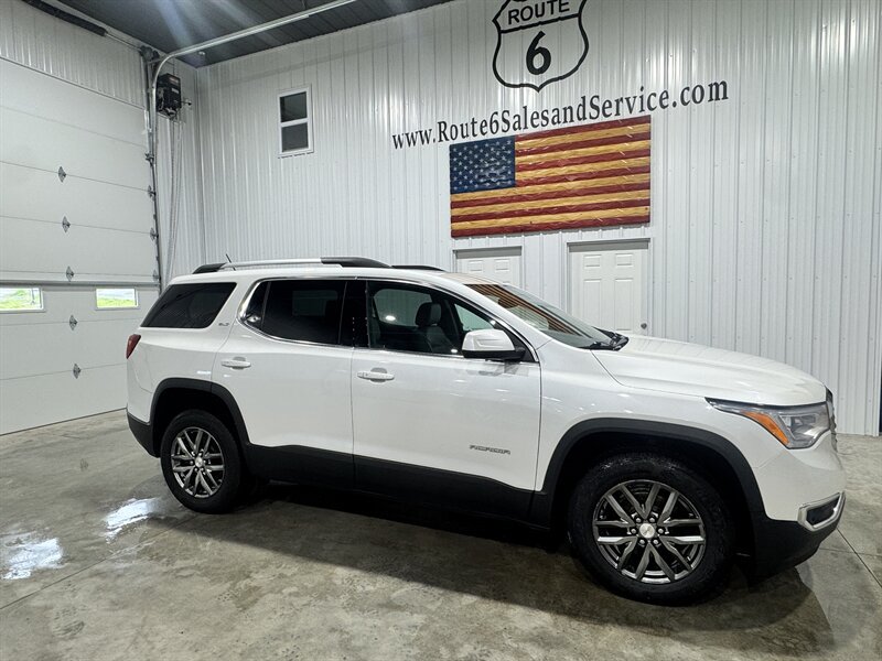 Used 2017 GMC Acadia SLT AWD/4WD image 2