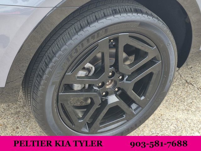 Certified 2022 Kia Sorento SX image 8