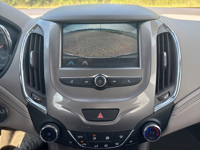 Used 2018 Chevrolet Cruze Premier w/ Enhanced Convenience Package image 23