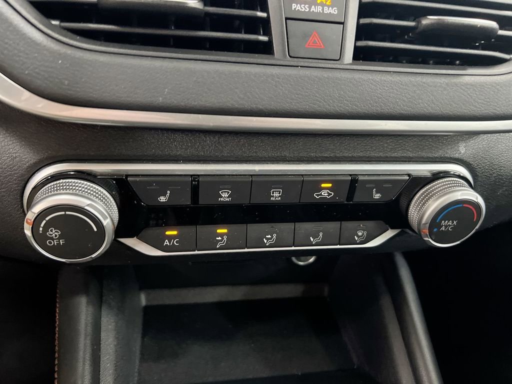 Used 2020 Nissan Altima 2.0 SR image 16