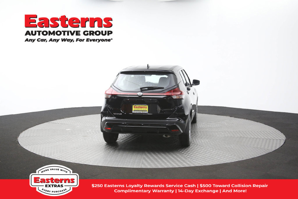 Used 2024 Nissan Kicks S FWD image 38