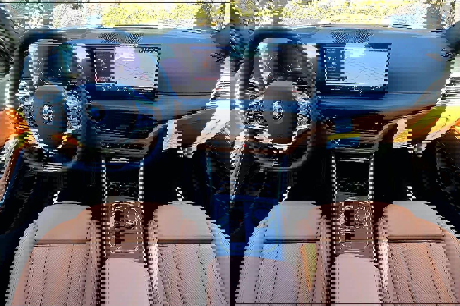 New 2026 BMW 330i Sedan w/ Premium Package image 5