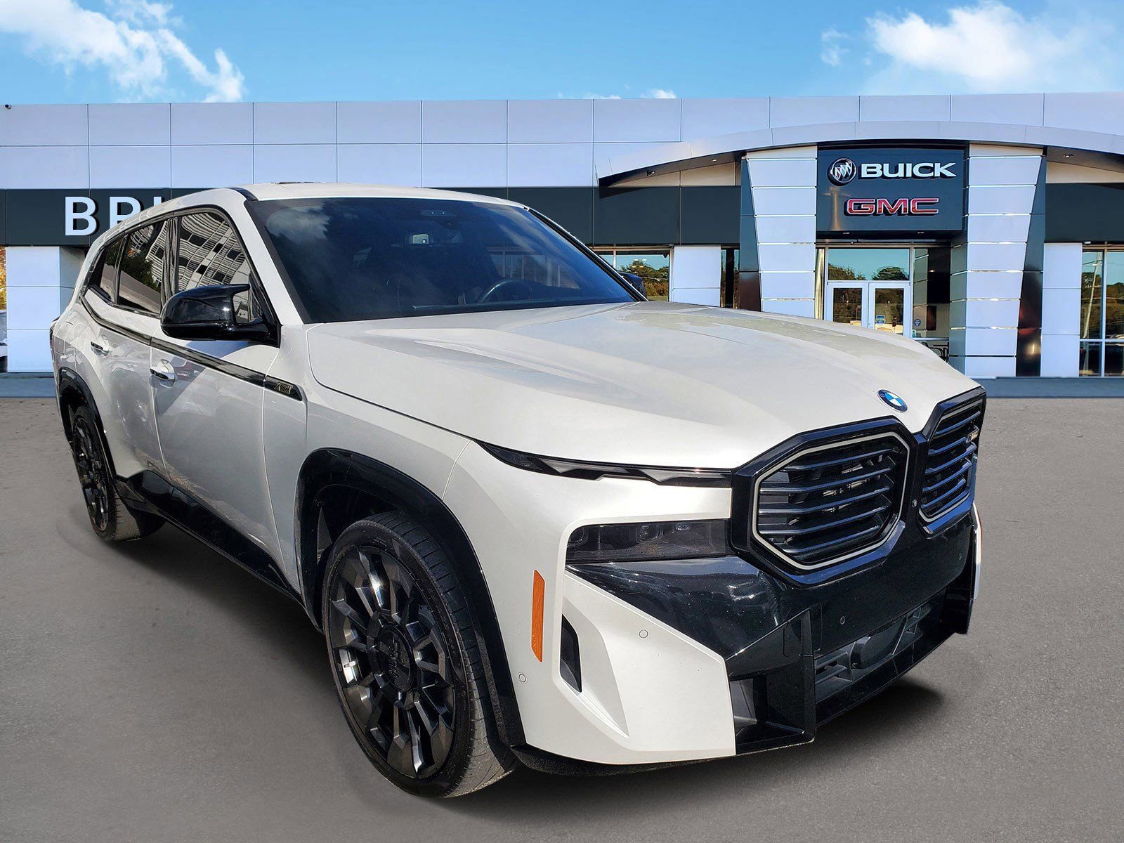 Used 2023 BMW XM w/ M Driver's Package AWD/4WD video 2