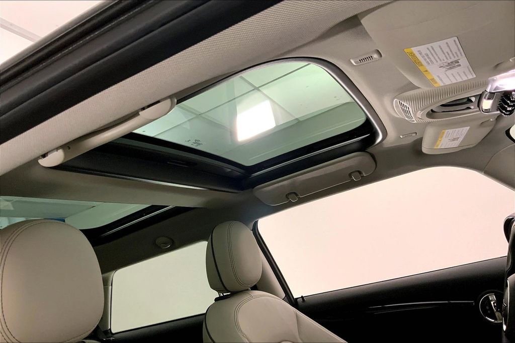 Used 2020 MINI Cooper S image 26